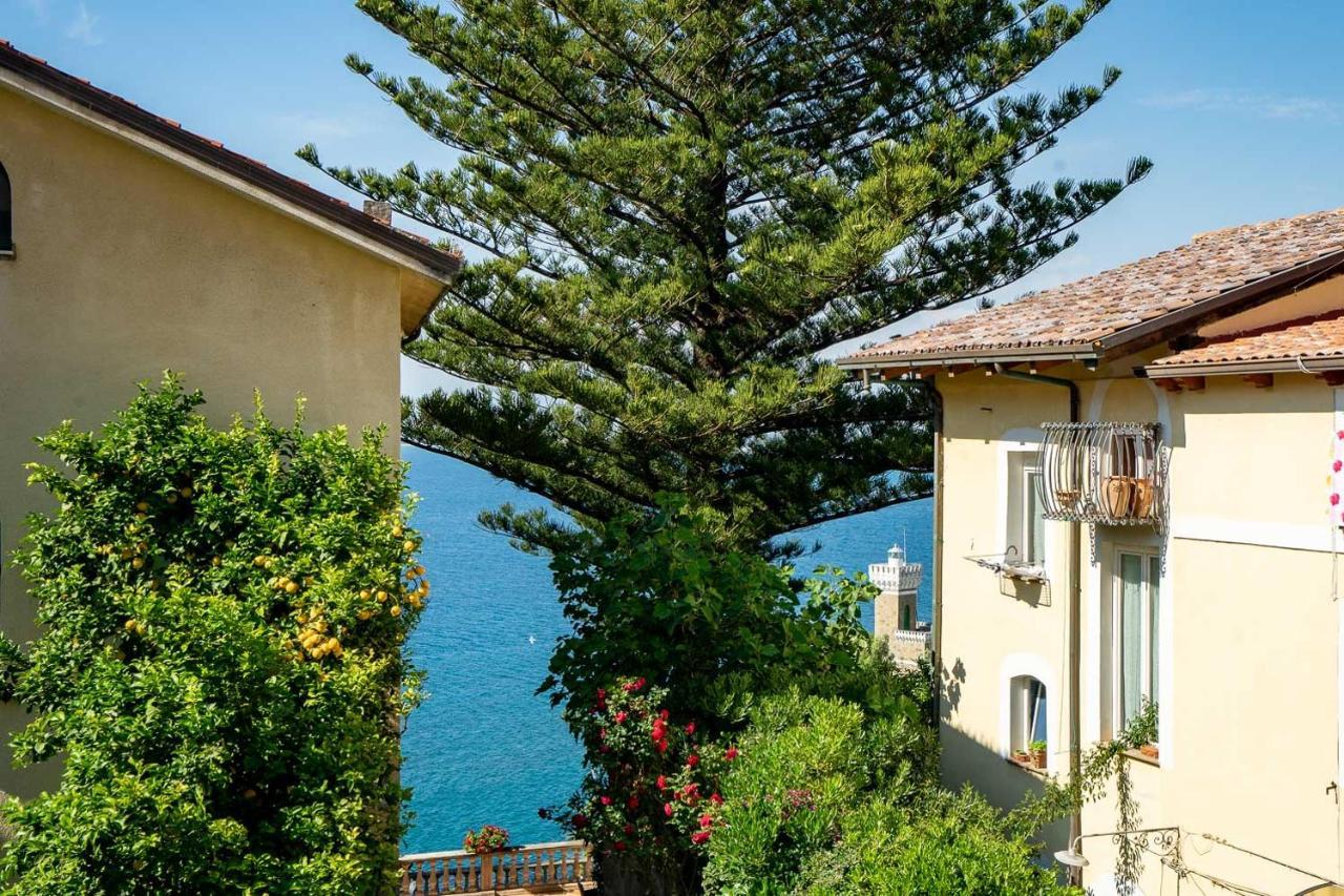 Borgo Dei Saraceni - Suites & Apartments Agropoli Eksteriør bilde