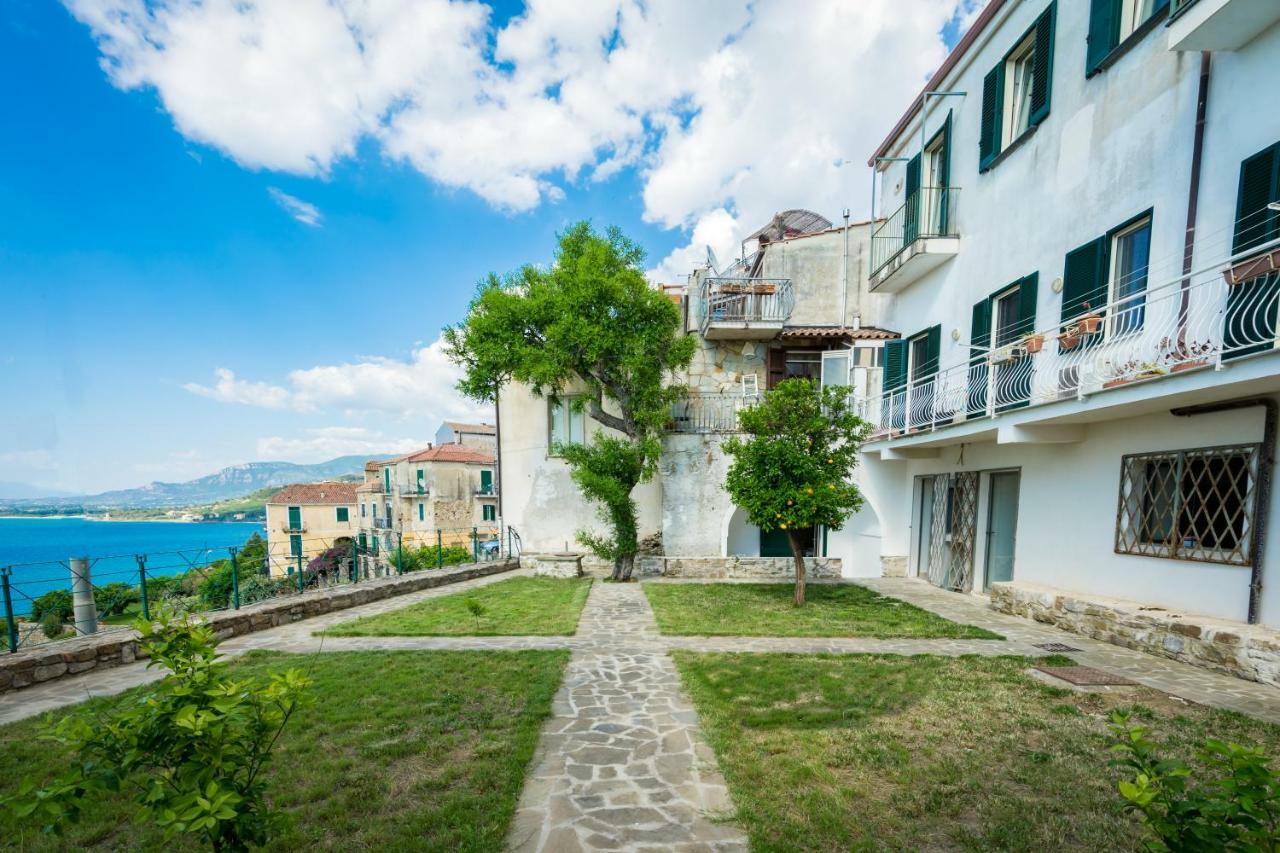 Borgo Dei Saraceni - Suites & Apartments Agropoli Eksteriør bilde